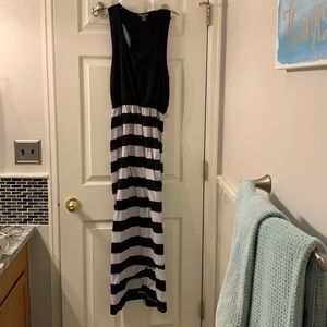 Black and white maxi dress